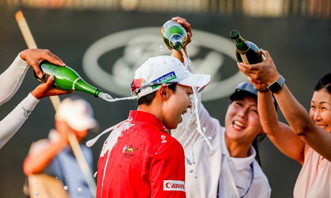 广东101-75江苏2喜1忧！萨姆纳王洪泽打成核心，2将纯废该弃用！